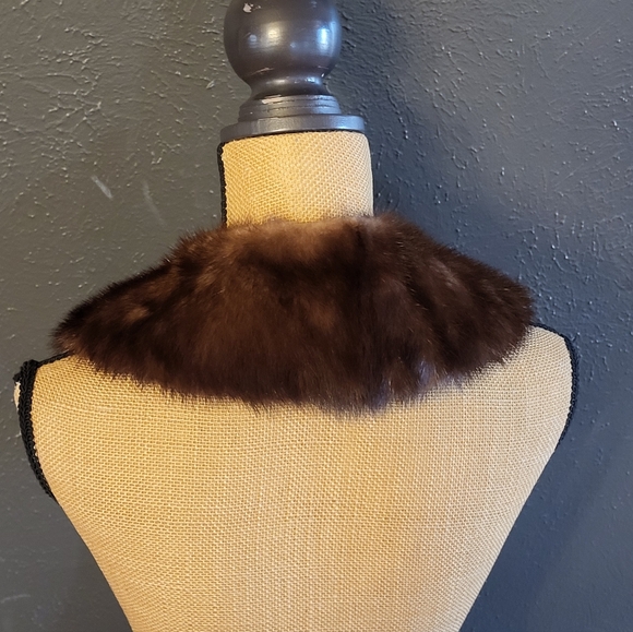 Vintage 50s Brown Mink Fur Collar 32" Length - Picture 4 of 10